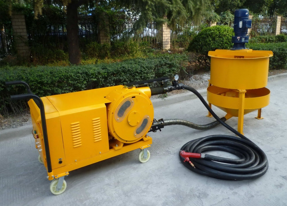 máy phun vữa khô tại phúc thái